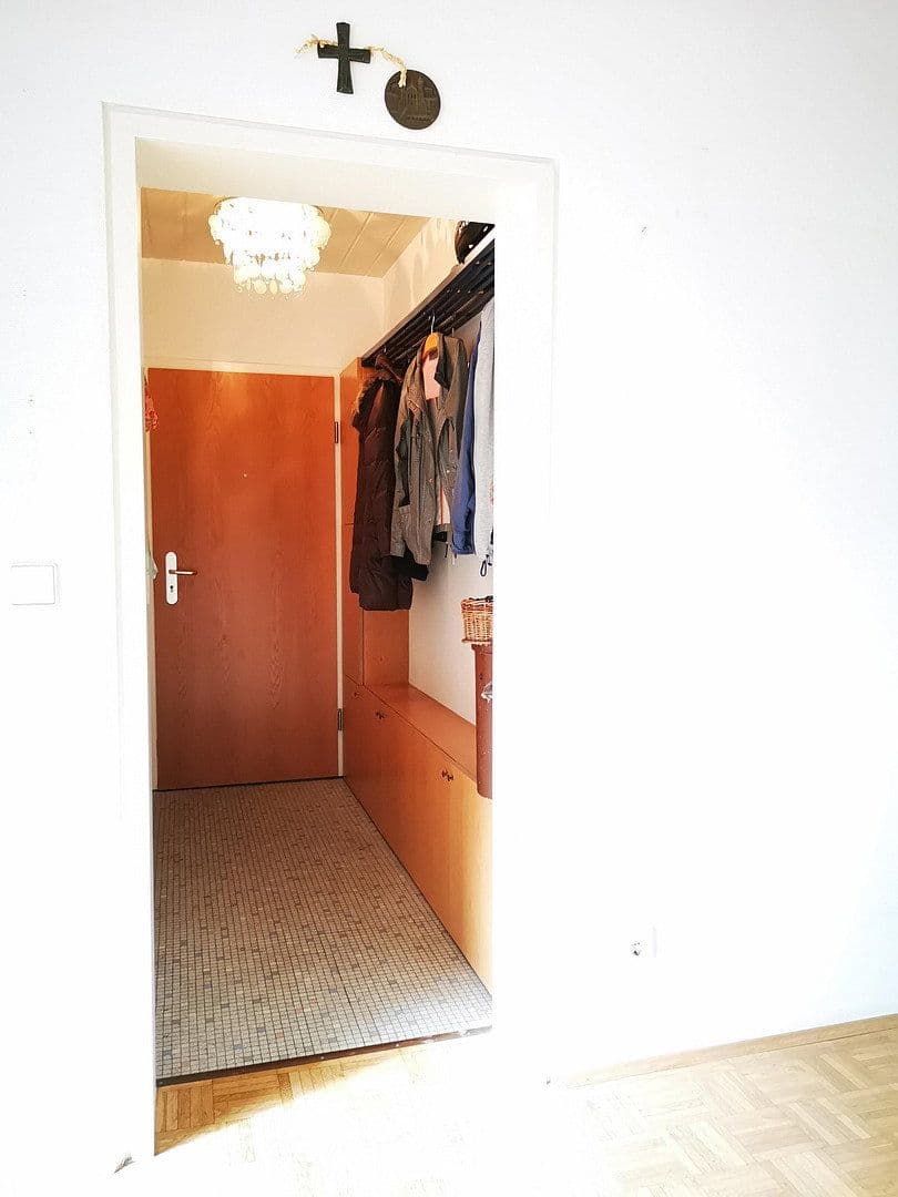 Predaj bytu 4-izbový 89 m², Europaring 9, Köln, Severné Porýnie - Westfálsko Predaj bytu 4-izbový 89 m², Europaring 9, Köln, Severné Porýnie - Westfálsko