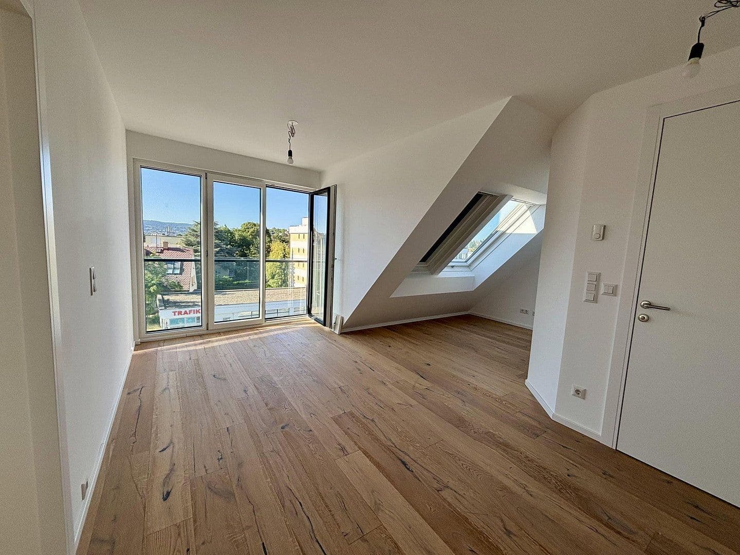 Prenájom bytu 2-izbový 41 m², Feldkellergasse 16, Wien, Viedeň Prenájom bytu 2-izbový 41 m², Feldkellergasse 16, Wien, Viedeň