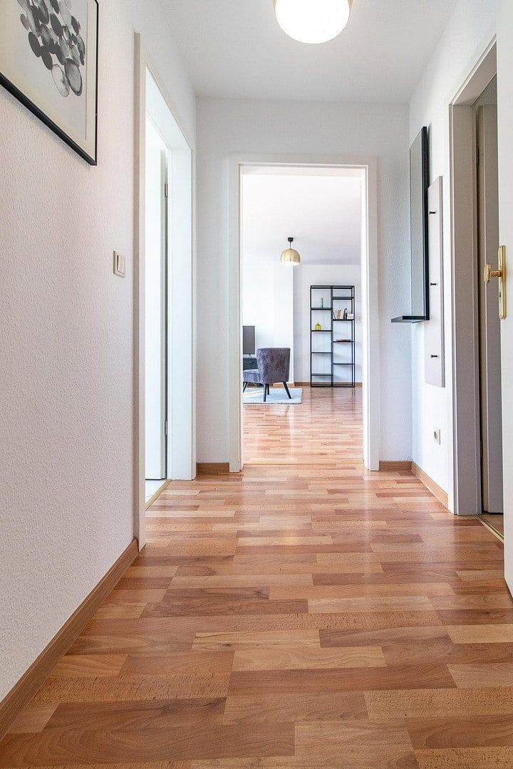 Prenájom bytu 2-izbový 49 m², Zwickau, Sasko Prenájom bytu 2-izbový 49 m², Zwickau, Sasko