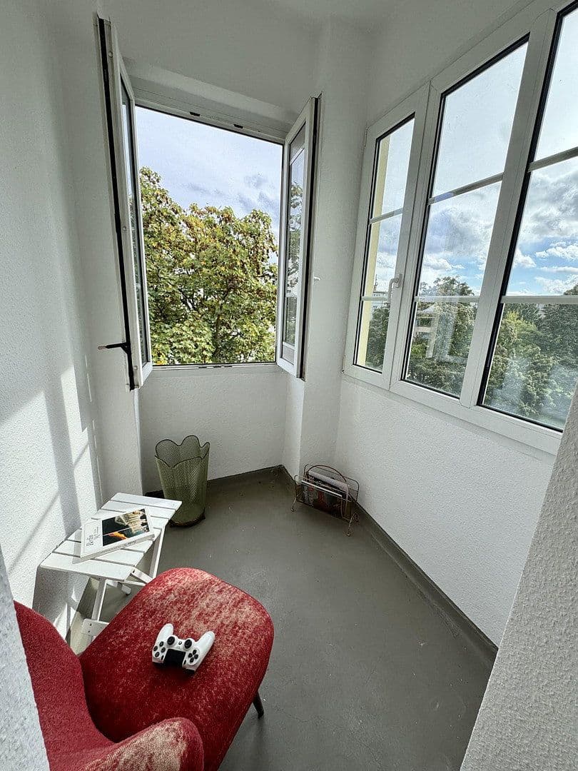 Prenájom bytu 2-izbový 58 m², Bahnhofstraße 3, Berlin, Berlín Prenájom bytu 2-izbový 58 m², Bahnhofstraße 3, Berlin, Berlín