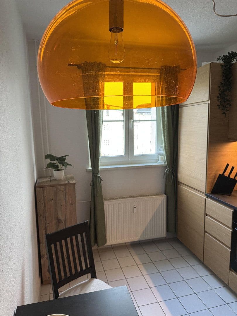 Prenájom bytu 2-izbový 58 m², Bahnhofstraße 3, Berlin, Berlín Prenájom bytu 2-izbový 58 m², Bahnhofstraße 3, Berlin, Berlín