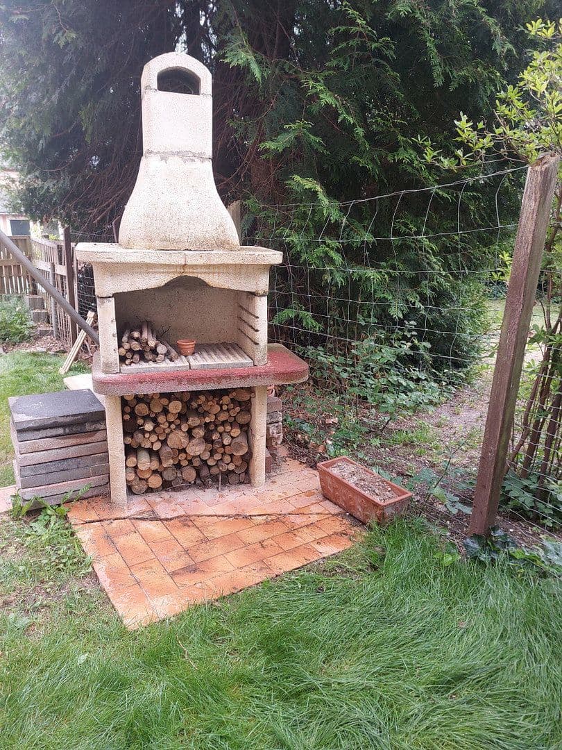 Predaj domu 155 m², pozemek 200 m², Stollberg/Erzgebirge, Sasko Predaj domu 155 m², pozemek 200 m², Stollberg/Erzgebirge, Sasko