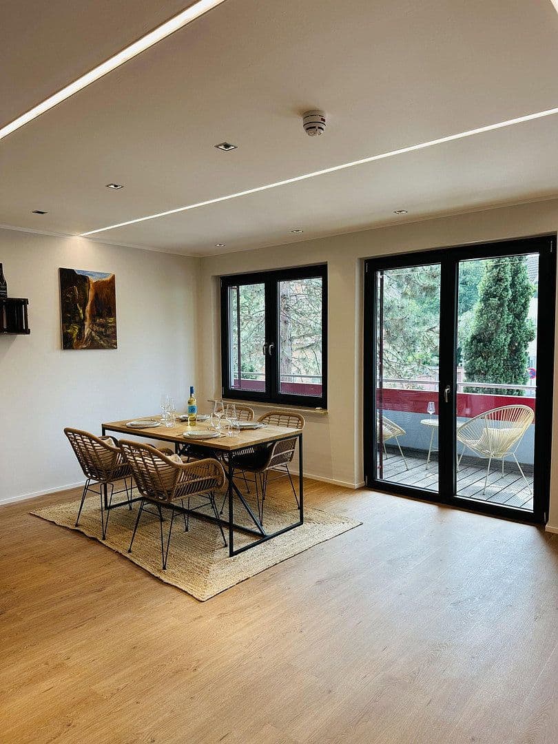 Prenájom bytu 2-izbový 64 m², Friedrich-Ebert-Str. 82-84, Oppenheim, Porýnie-Falcko Prenájom bytu 2-izbový 64 m², Friedrich-Ebert-Str. 82-84, Oppenheim, Porýnie-Falcko