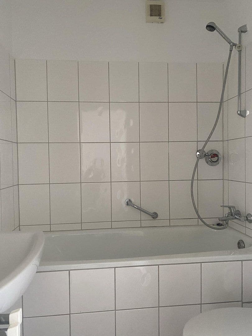 Prenájom bytu 1-izbový 34 m², Düsseldorf, Severné Porýnie - Westfálsko Prenájom bytu 1-izbový 34 m², Düsseldorf, Severné Porýnie - Westfálsko