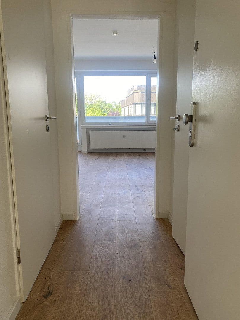 Prenájom bytu 1-izbový 34 m², Düsseldorf, Severné Porýnie - Westfálsko Prenájom bytu 1-izbový 34 m², Düsseldorf, Severné Porýnie - Westfálsko