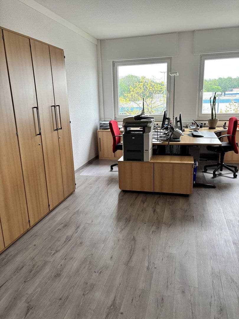 Prenájom kancelárie 111 m², Harpener Feld 33, Bochum, Severné Porýnie - Westfálsko Prenájom kancelárie 111 m², Harpener Feld 33, Bochum, Severné Porýnie - Westfálsko