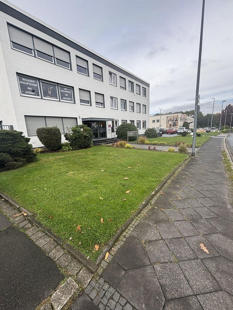 Prenájom kancelárie 111 m², Harpener Feld 33, Bochum, Severné Porýnie - Westfálsko Prenájom kancelárie 111 m², Harpener Feld 33, Bochum, Severné Porýnie - Westfálsko