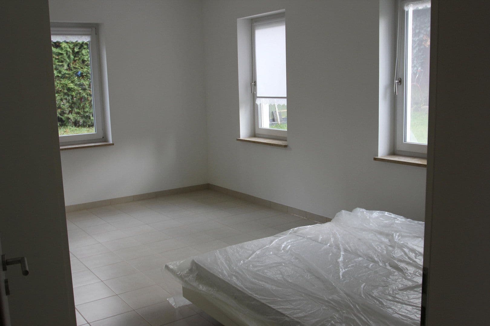 Prenájom bytu 2-izbový 65 m², Gluckallee 5, Falkensee, Brandenbursko Prenájom bytu 2-izbový 65 m², Gluckallee 5, Falkensee, Brandenbursko