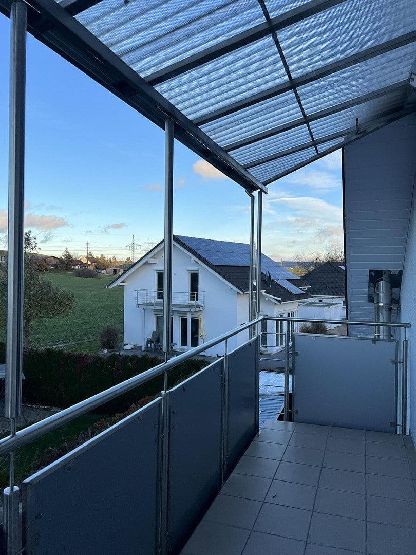 Predaj domu 176 m², pozemek 551 m², Am Schwefelgraben 3, Mühlhausen-Ehingen, Bádensko-Wurttembersko Predaj domu 176 m², pozemek 551 m², Am Schwefelgraben 3, Mühlhausen-Ehingen, Bádensko-Wurttembersko