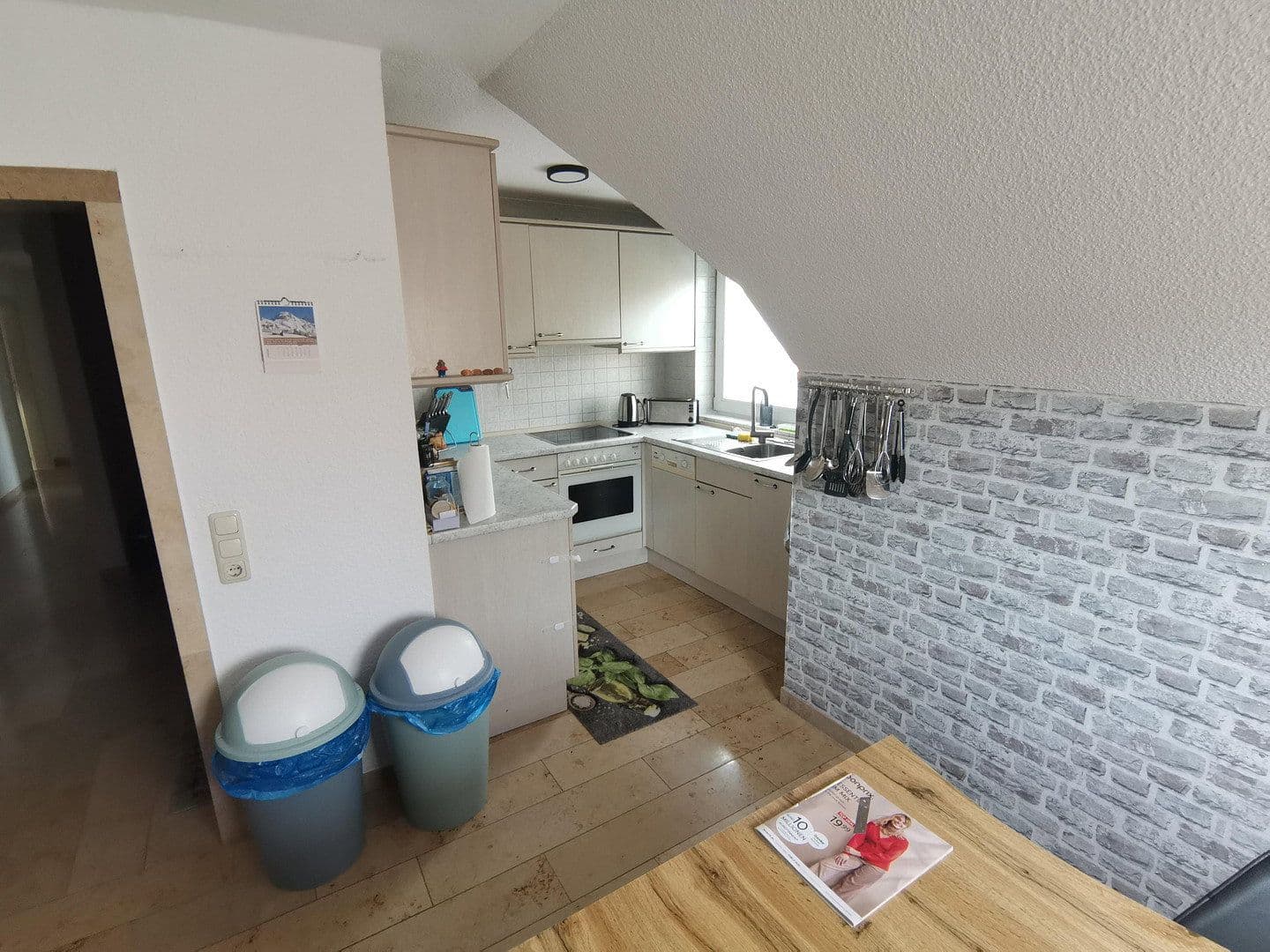 Prenájom bytu 4-izbový 97 m², Schleswiger Straße 38 a, Heide, Šlezvicko-Holštajnsko Prenájom bytu 4-izbový 97 m², Schleswiger Straße 38 a, Heide, Šlezvicko-Holštajnsko