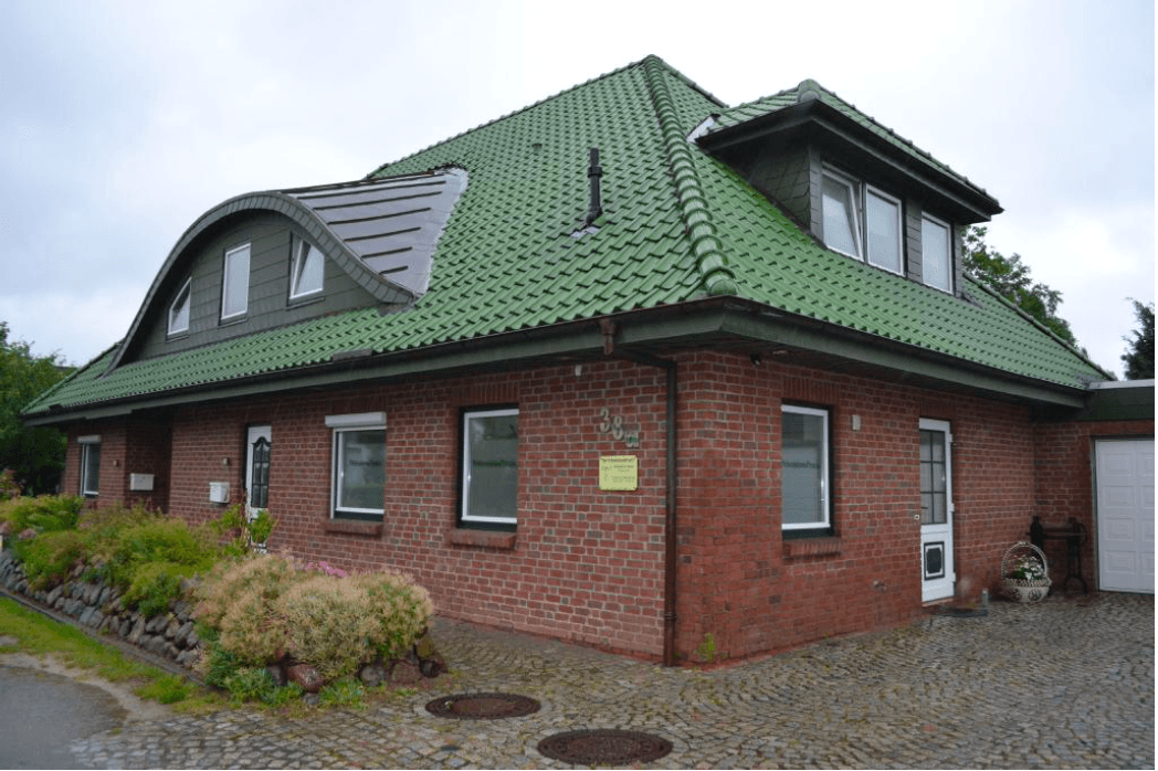 Prenájom bytu 4-izbový 97 m², Schleswiger Straße 38 a, Heide, Šlezvicko-Holštajnsko Prenájom bytu 4-izbový 97 m², Schleswiger Straße 38 a, Heide, Šlezvicko-Holštajnsko