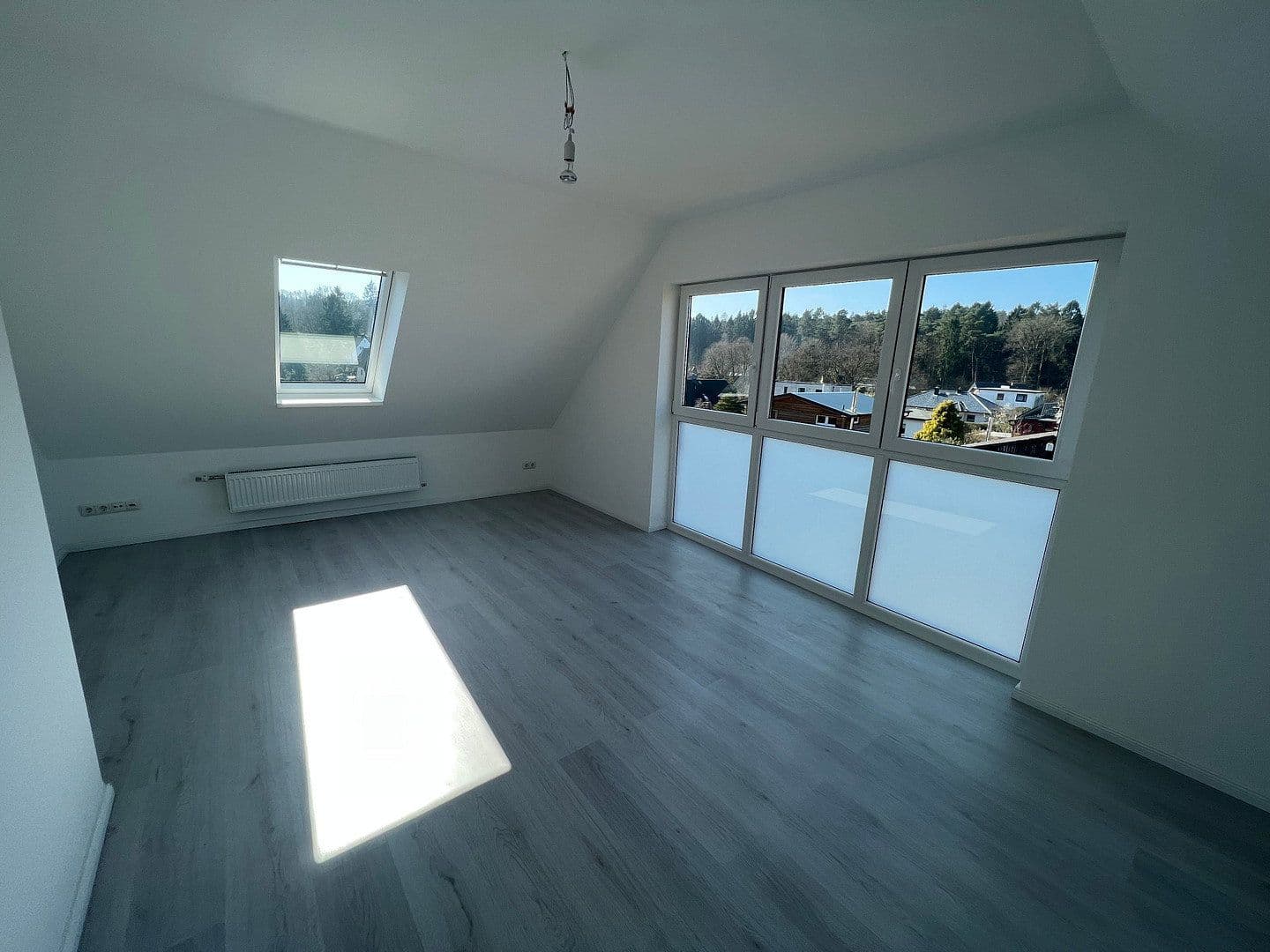 Prenájom domu 115 m², pozemek 346 m², Hamburg, Hamburg Prenájom domu 115 m², pozemek 346 m², Hamburg, Hamburg