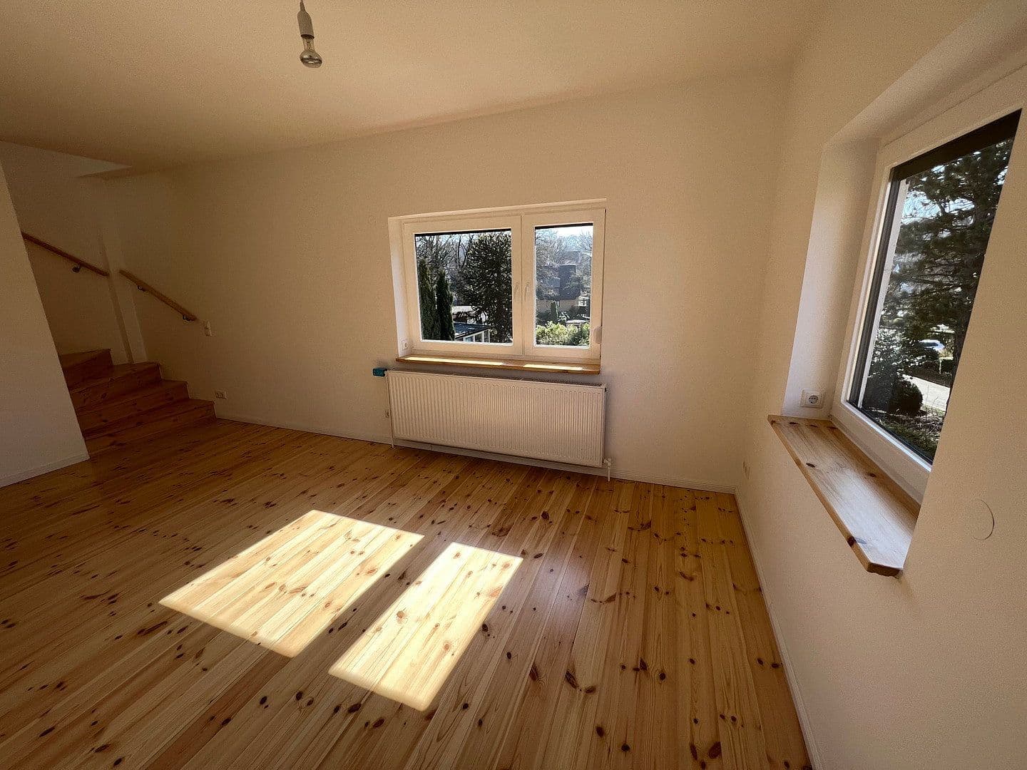 Prenájom domu 115 m², pozemek 346 m², Hamburg, Hamburg Prenájom domu 115 m², pozemek 346 m², Hamburg, Hamburg