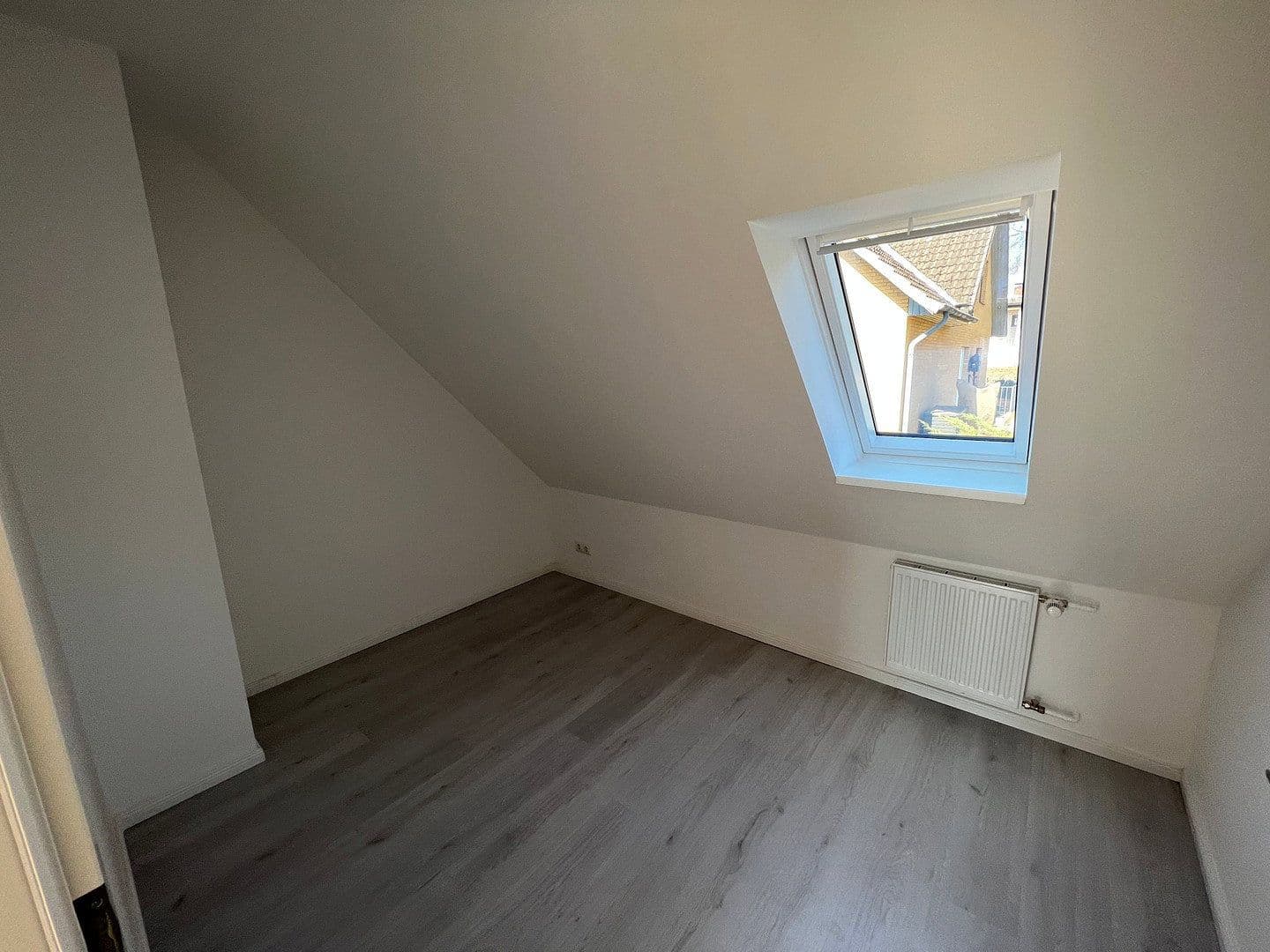 Prenájom domu 115 m², pozemek 346 m², Hamburg, Hamburg Prenájom domu 115 m², pozemek 346 m², Hamburg, Hamburg