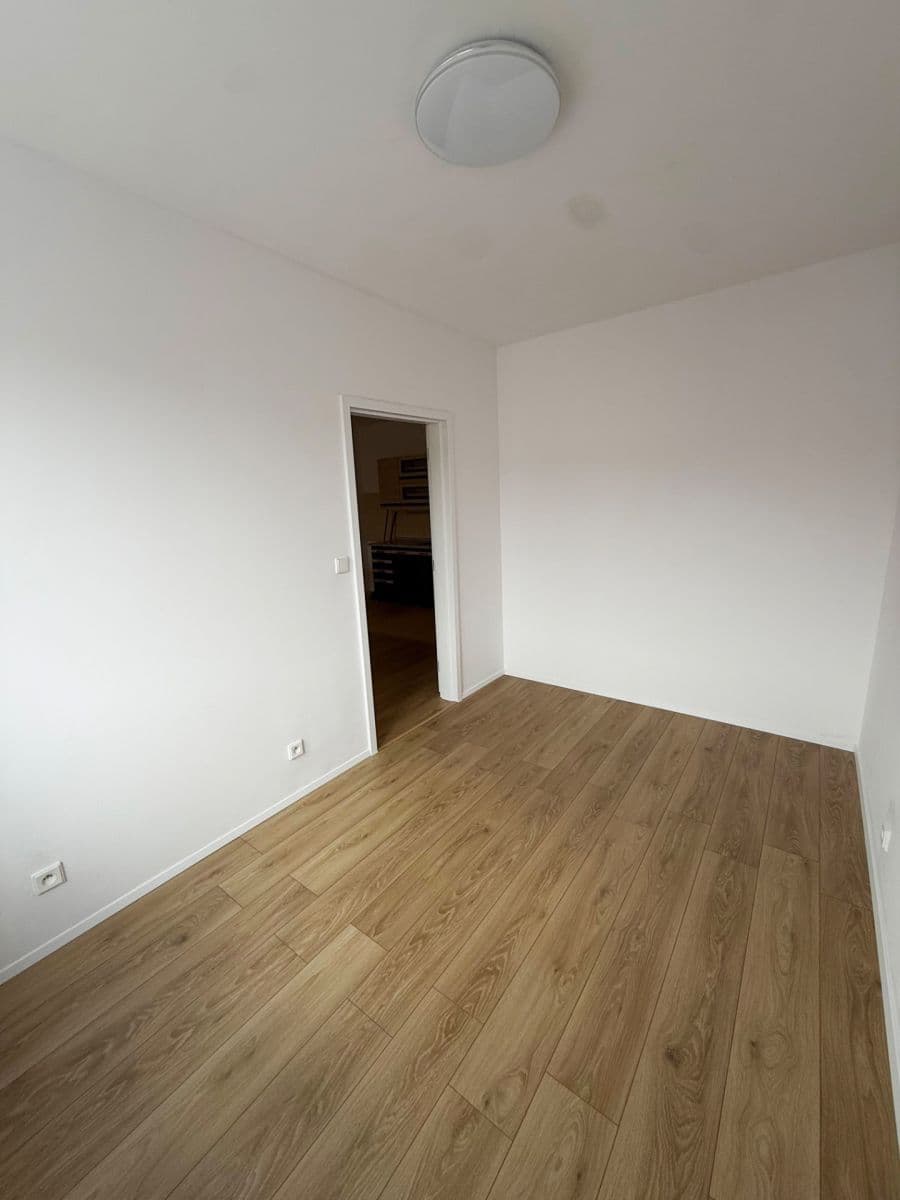 Predaj bytu 2-izbový 40 m², Polní, Český Těšín, Moravskoslezský kraj Predaj bytu 2-izbový 40 m², Polní, Český Těšín, Moravskoslezský kraj