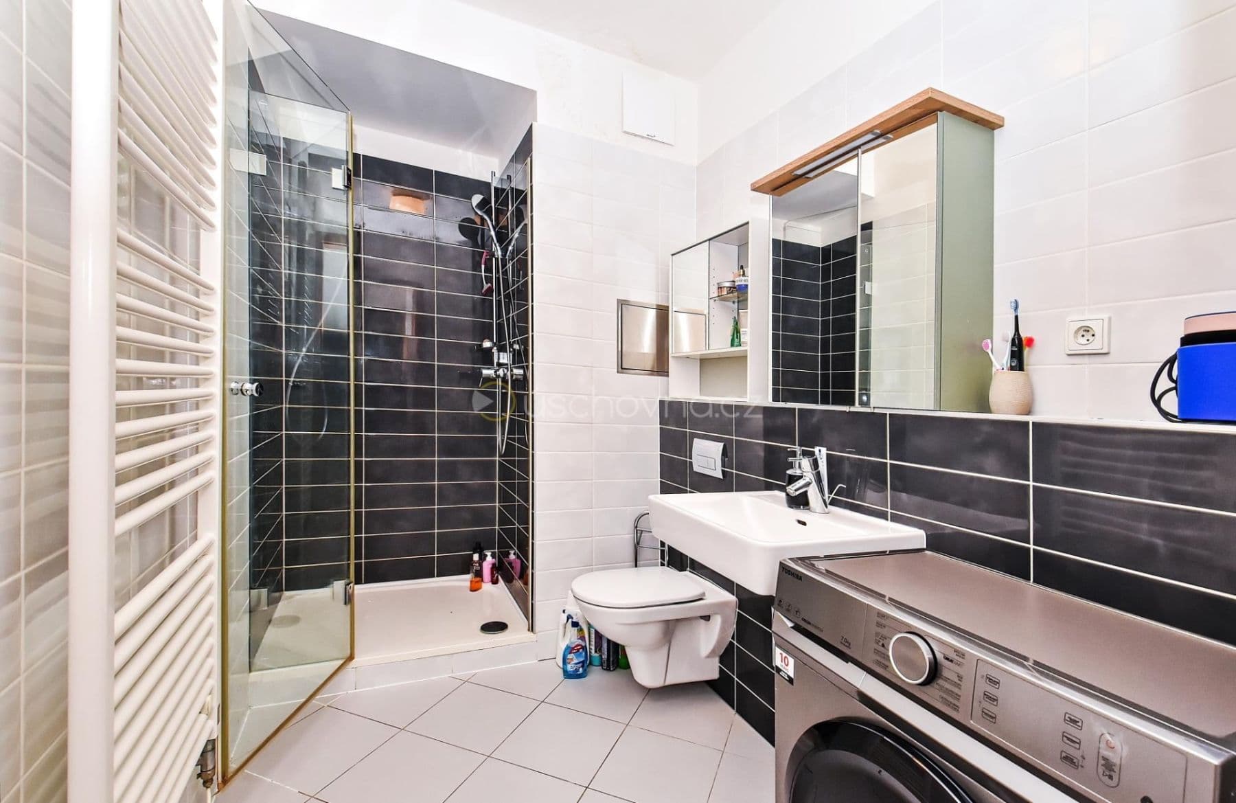 Predaj bytu 1-izbový 46 m², Jeseniova, Praha, Praha Predaj bytu 1-izbový 46 m², Jeseniova, Praha, Praha