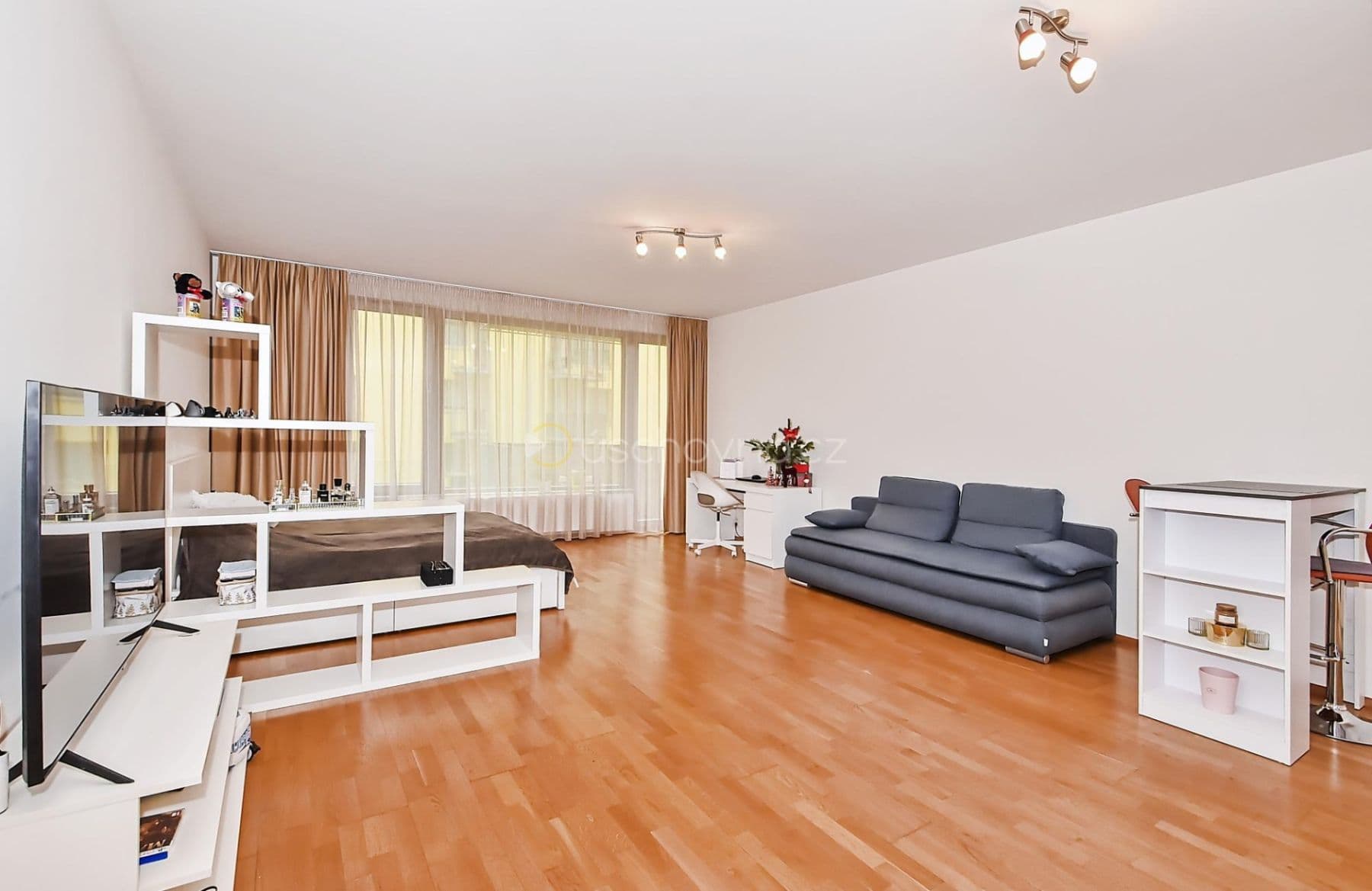 Predaj bytu 1-izbový 46 m², Jeseniova, Praha, Praha Predaj bytu 1-izbový 46 m², Jeseniova, Praha, Praha