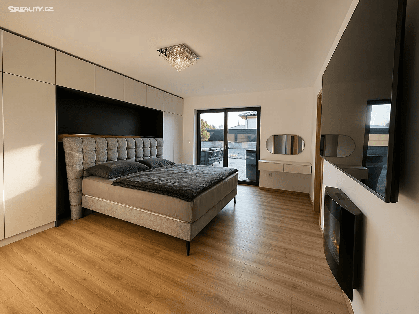 Predaj domu 159 m², pozemek 835 m², Pomněnková, Mukařov, Středočeský kraj Predaj domu 159 m², pozemek 835 m², Pomněnková, Mukařov, Středočeský kraj