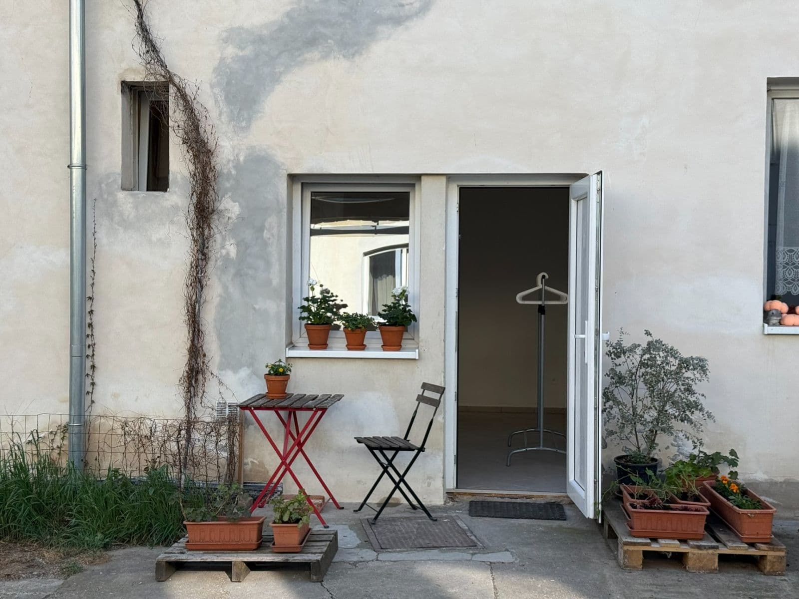 Prenájom bytu 1-izbový 15 m², Zbynická, Praha, Praha Prenájom bytu 1-izbový 15 m², Zbynická, Praha, Praha