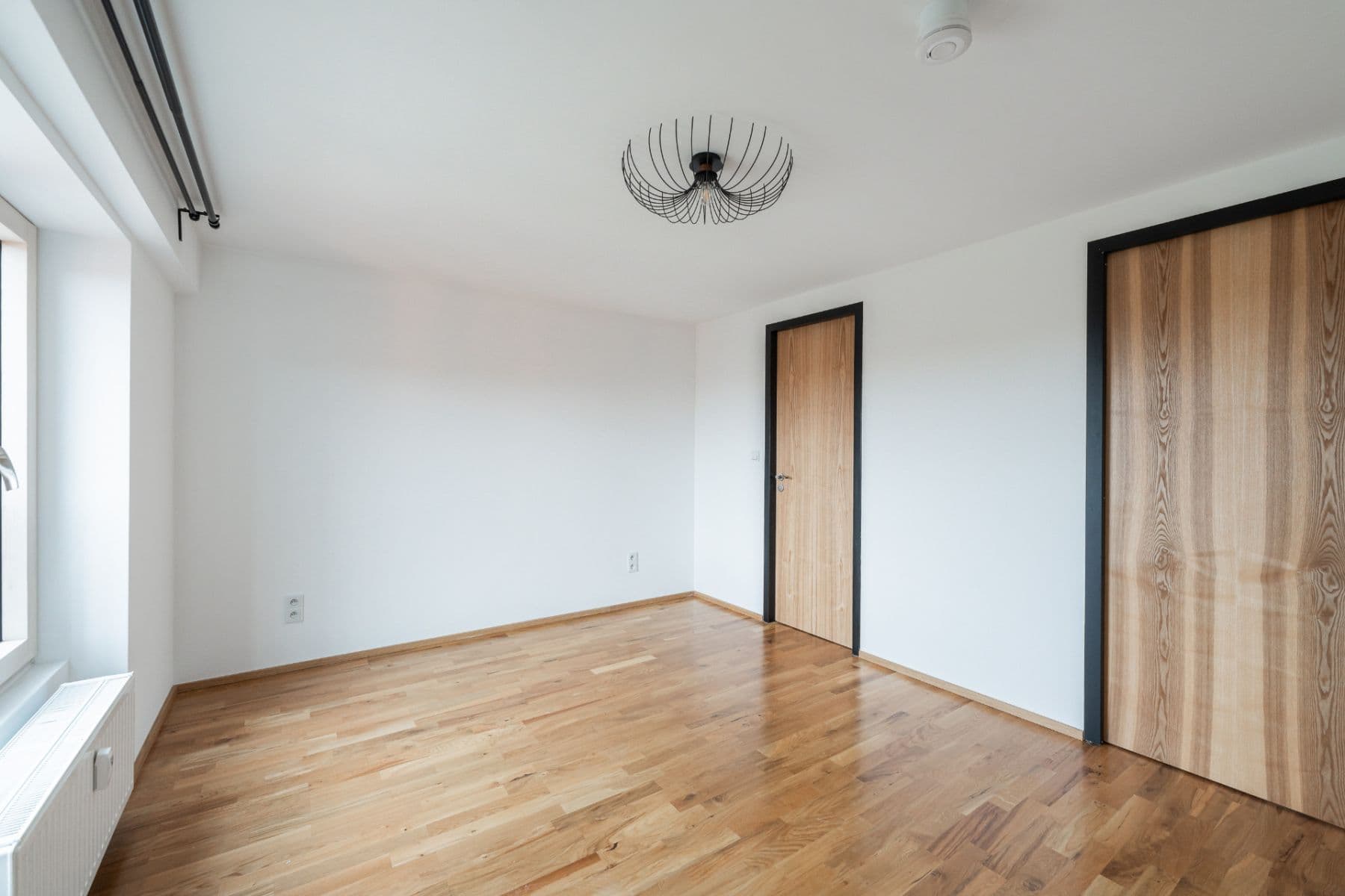 Prenájom bytu 3-izbový 84 m², Ambrožova, Praha, Praha Prenájom bytu 3-izbový 84 m², Ambrožova, Praha, Praha