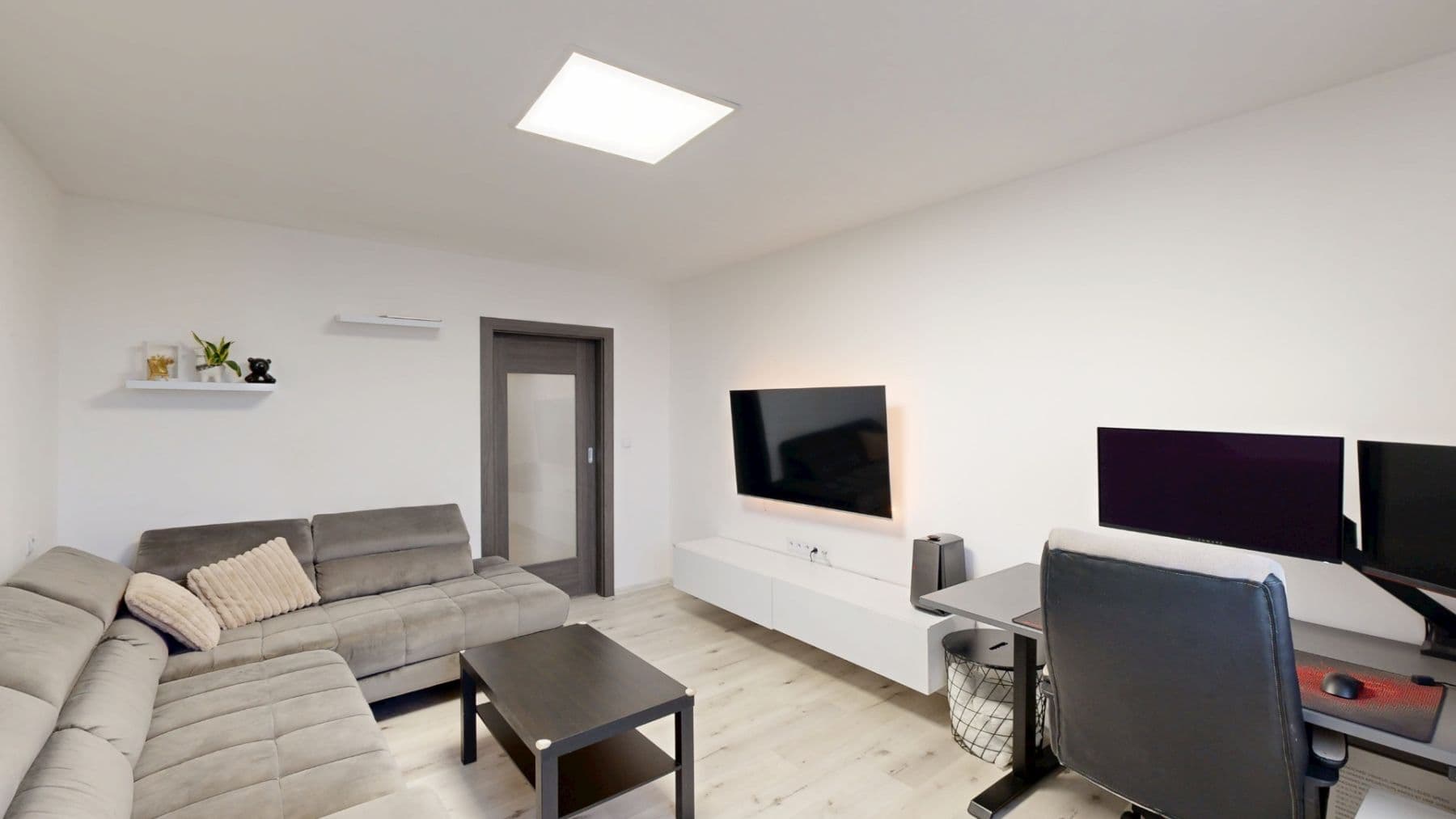 Prenájom bytu 3-izbový 68 m², Na Loučkách, Kuřim, Jihomoravský kraj Prenájom bytu 3-izbový 68 m², Na Loučkách, Kuřim, Jihomoravský kraj