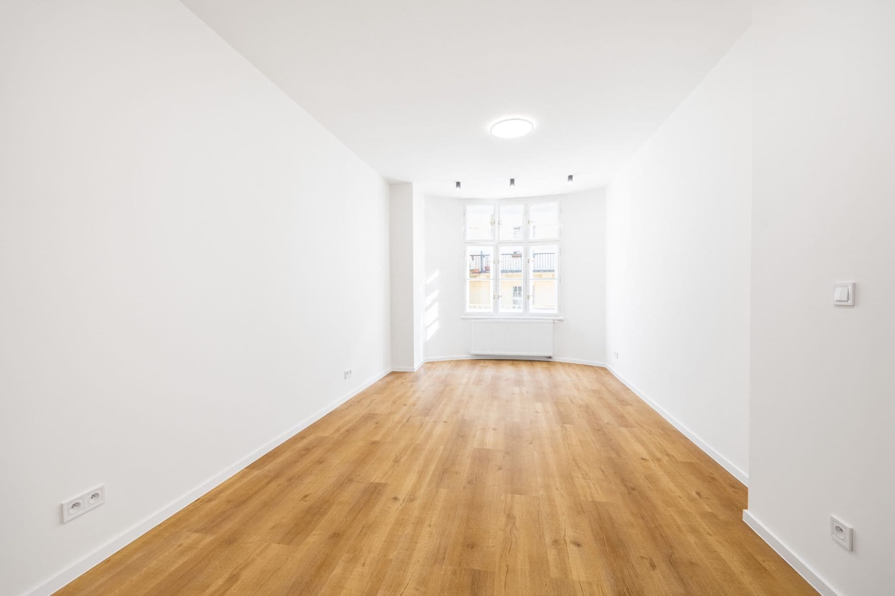 Predaj bytu 3-izbový 95 m², Řezáčovo náměstí, Praha, Praha Predaj bytu 3-izbový 95 m², Řezáčovo náměstí, Praha, Praha
