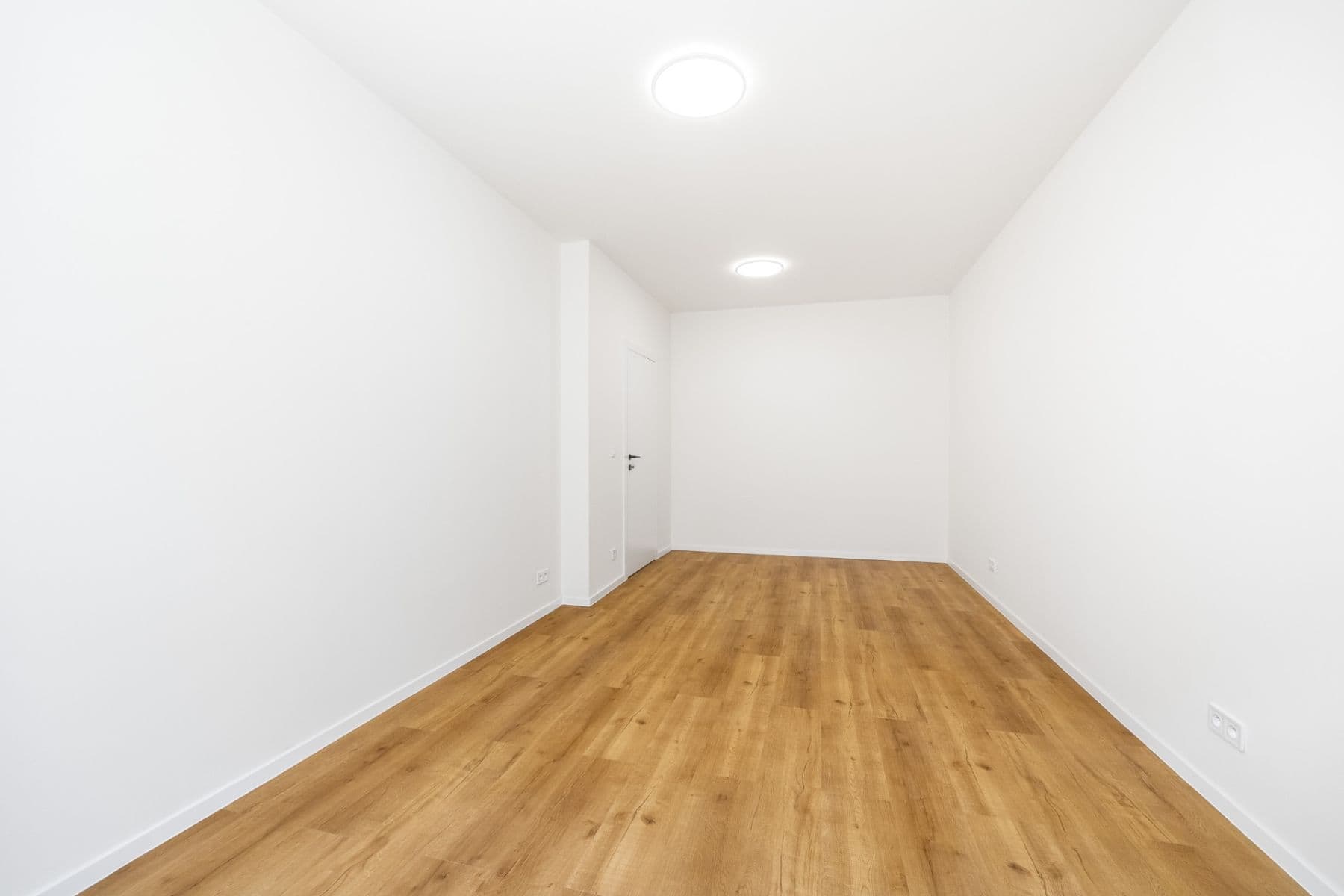 Predaj bytu 3-izbový 95 m², Řezáčovo náměstí, Praha, Praha Predaj bytu 3-izbový 95 m², Řezáčovo náměstí, Praha, Praha