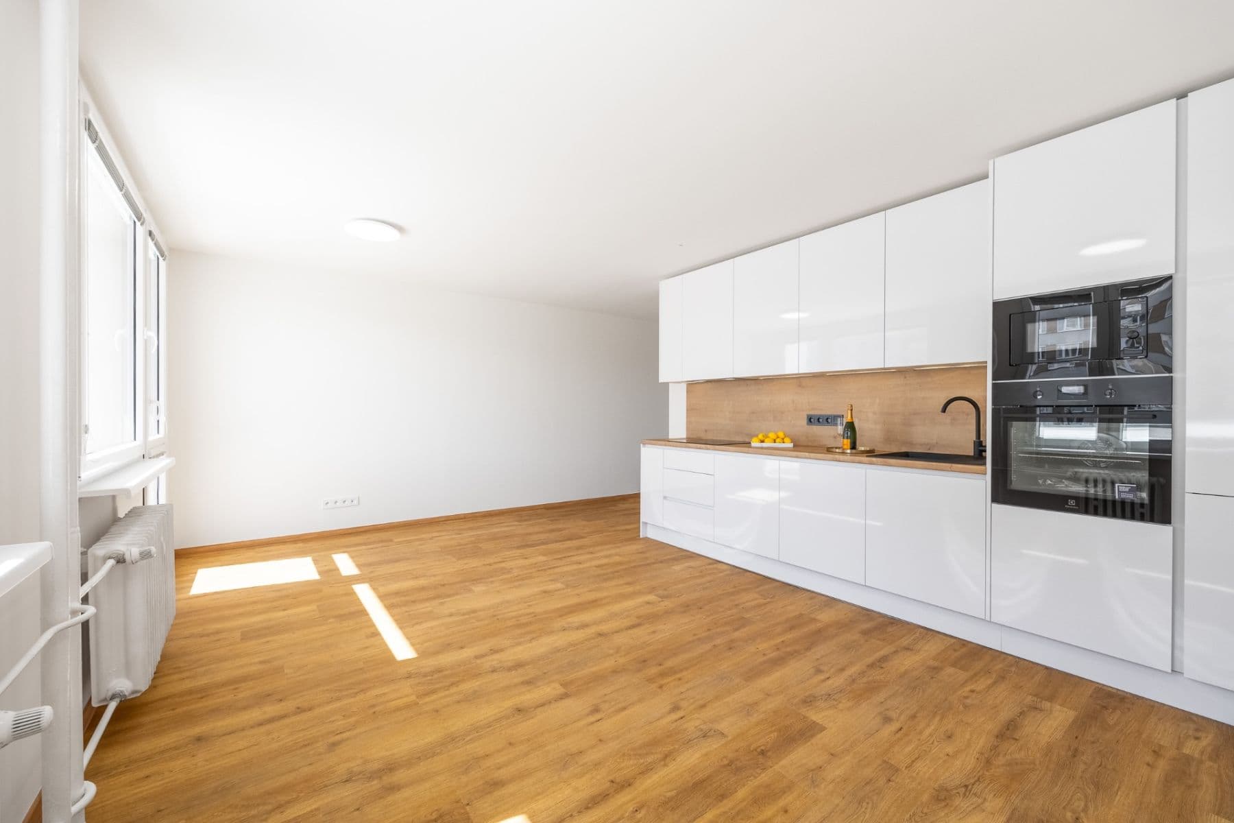 Predaj bytu 3-izbový 71 m², Jílovská, Praha, Praha Predaj bytu 3-izbový 71 m², Jílovská, Praha, Praha
