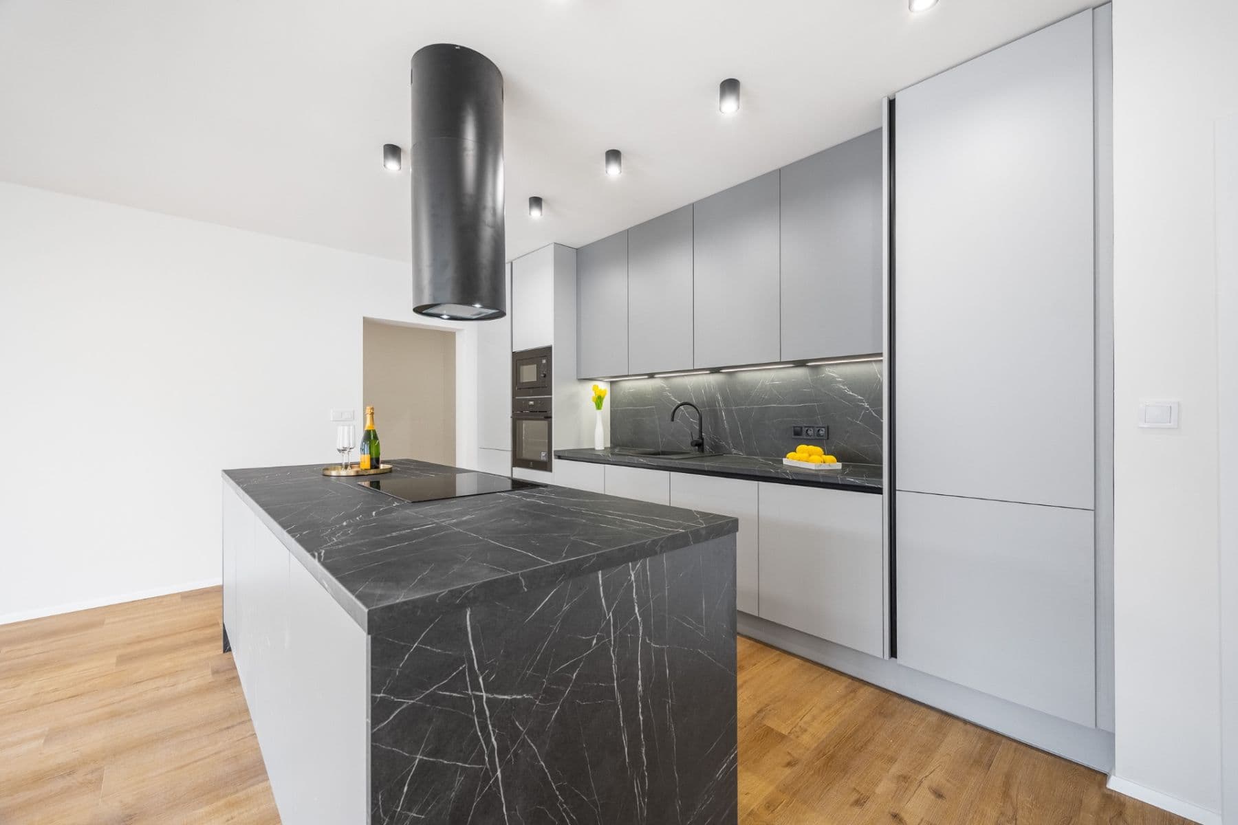 Predaj bytu 4-izbový 111 m², Velká skála, Praha, Praha Predaj bytu 4-izbový 111 m², Velká skála, Praha, Praha