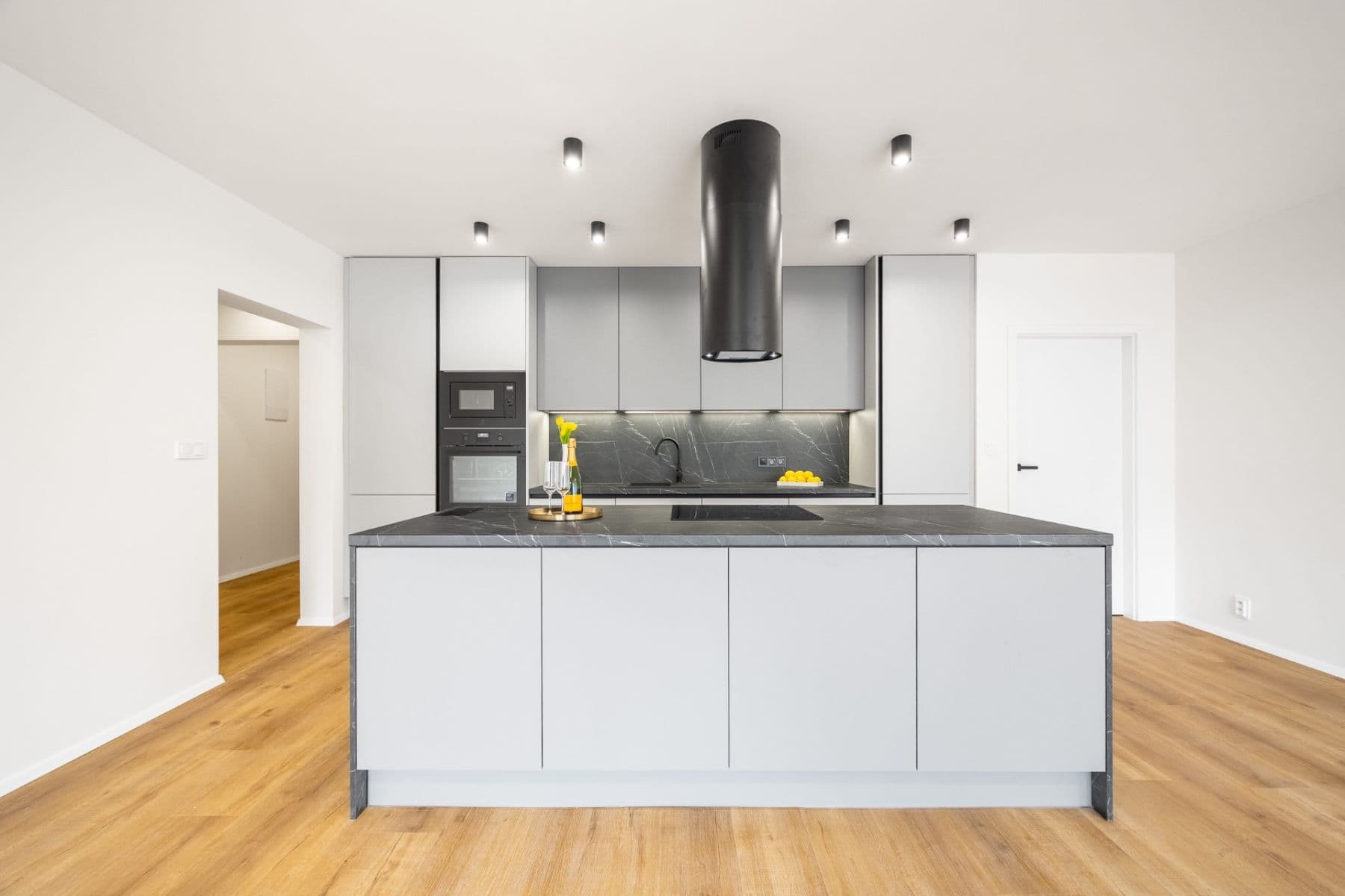 Predaj bytu 4-izbový 111 m², Velká skála, Praha, Praha Predaj bytu 4-izbový 111 m², Velká skála, Praha, Praha