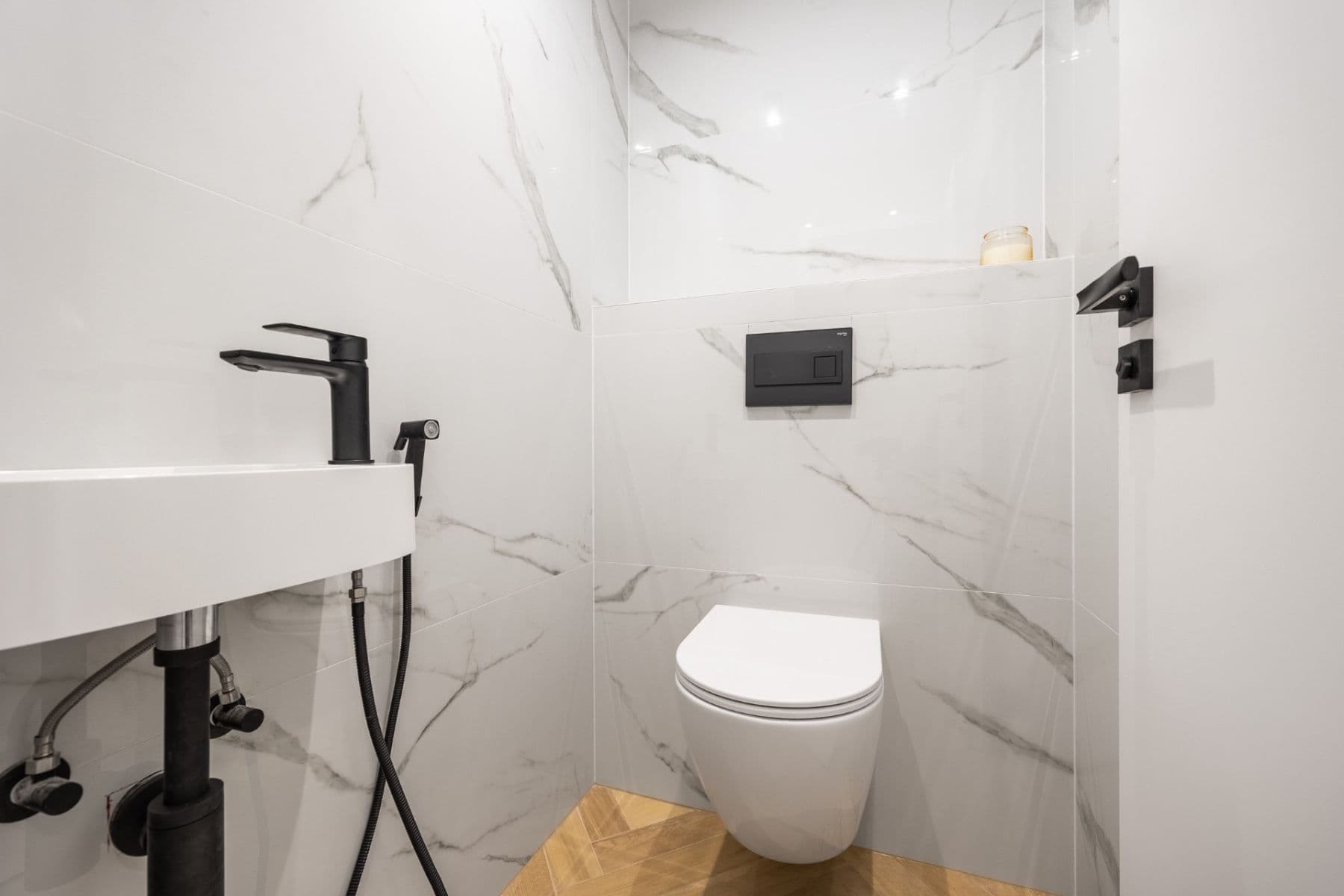 Predaj bytu 4-izbový 111 m², Velká skála, Praha, Praha Predaj bytu 4-izbový 111 m², Velká skála, Praha, Praha