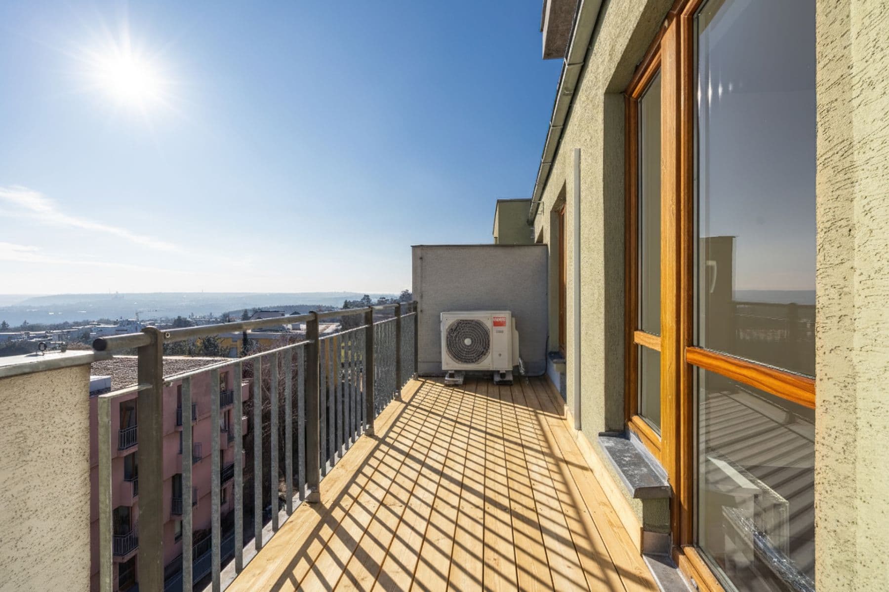 Predaj bytu 3-izbový 100 m², Velká skála, Praha, Praha Predaj bytu 3-izbový 100 m², Velká skála, Praha, Praha