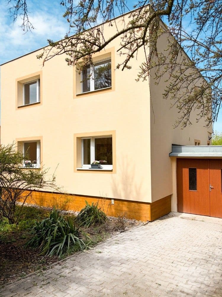 Predaj domu 165 m², pozemek 823 m², Vestecká, Vestec, Středočeský kraj Predaj domu 165 m², pozemek 823 m², Vestecká, Vestec, Středočeský kraj