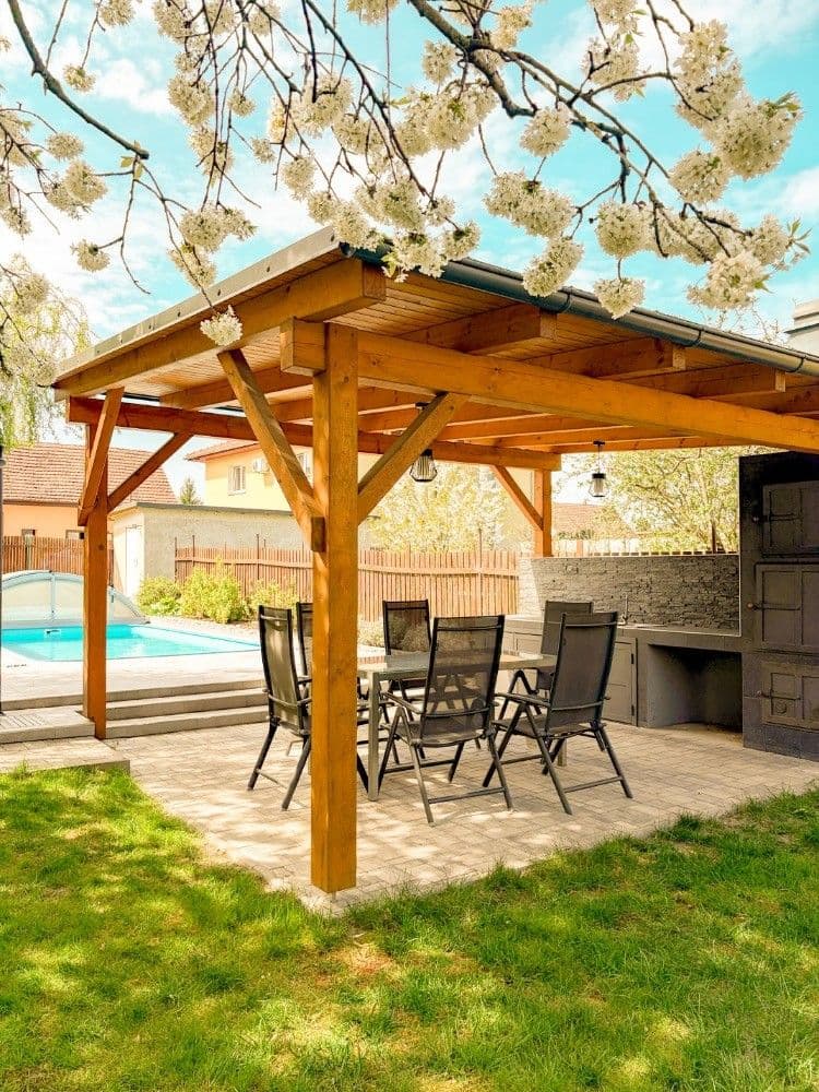 Predaj domu 165 m², pozemek 823 m², Vestecká, Vestec, Středočeský kraj Predaj domu 165 m², pozemek 823 m², Vestecká, Vestec, Středočeský kraj