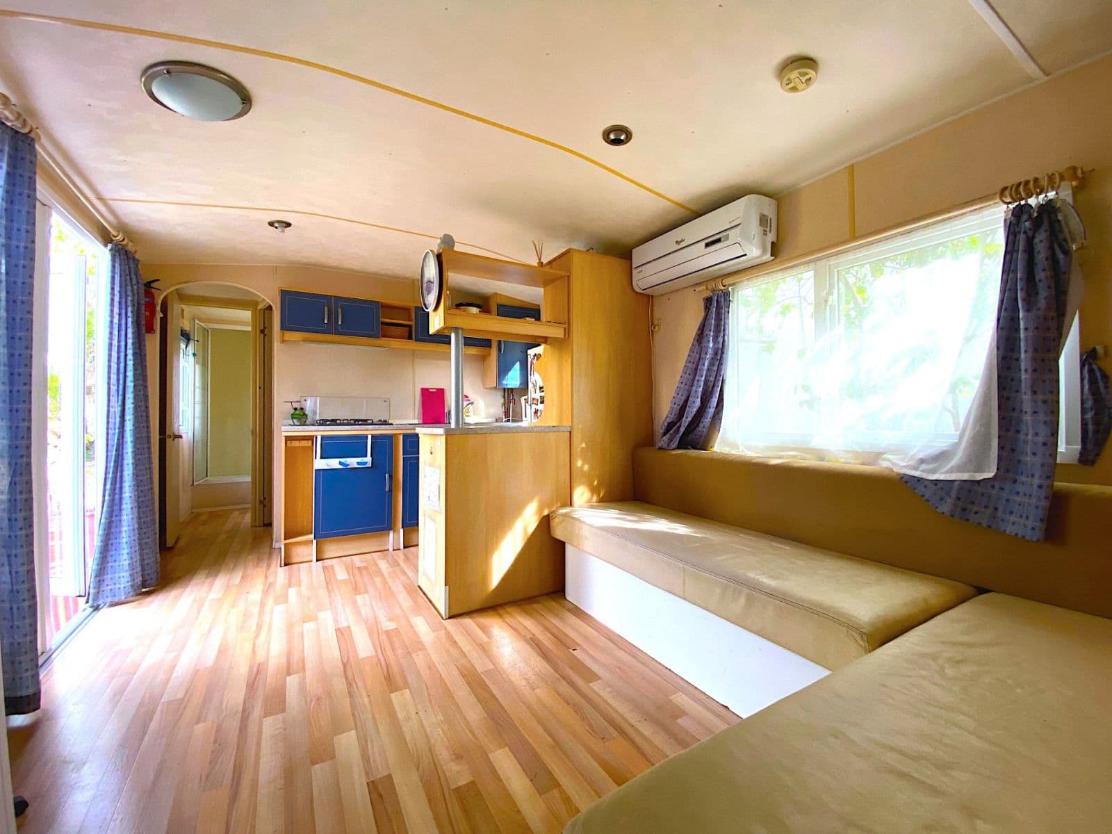 Prenájom bytu 3-izbový 30 m², Veltěžská, Praha, Praha Prenájom bytu 3-izbový 30 m², Veltěžská, Praha, Praha