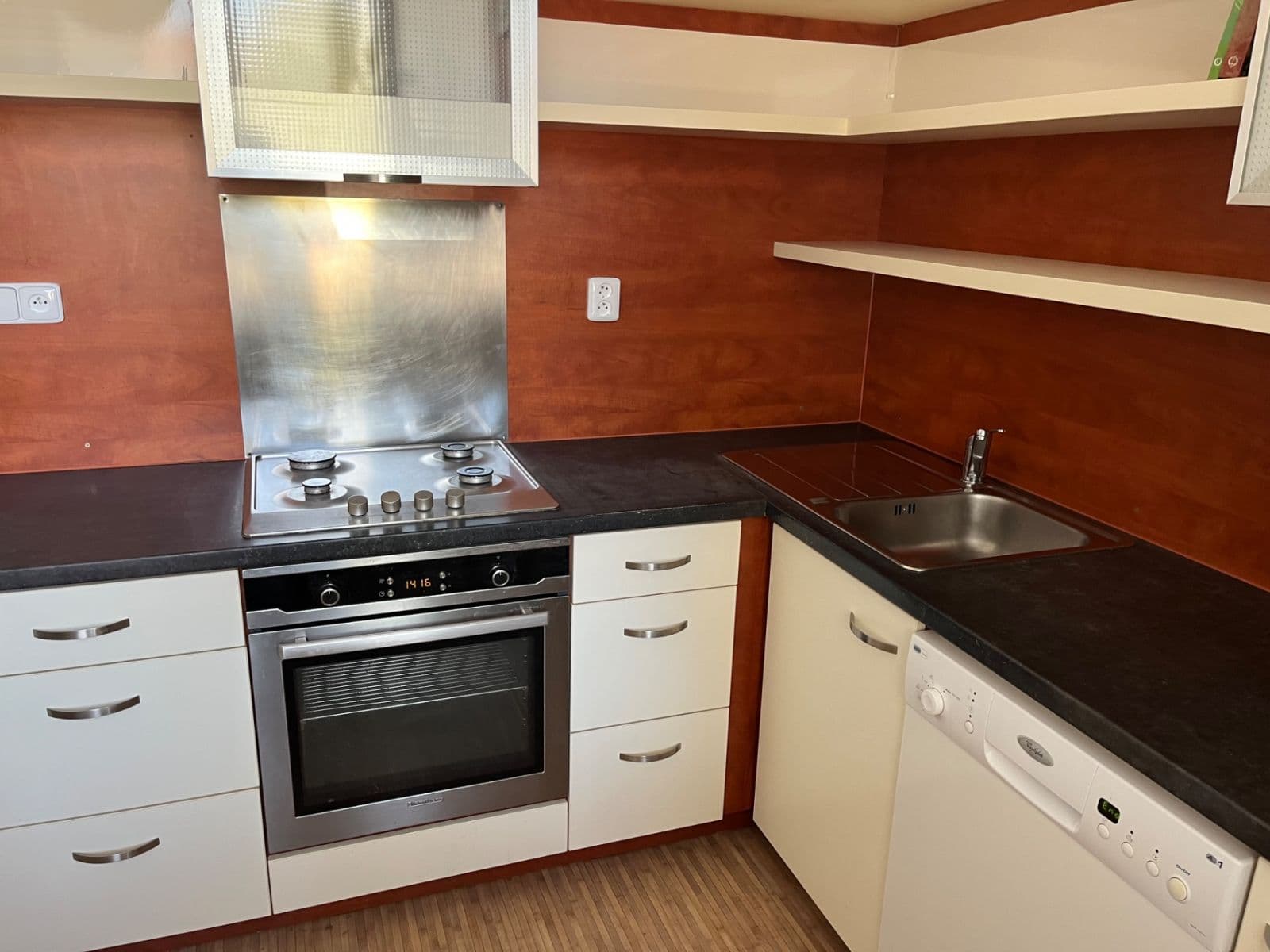 Predaj bytu 2-izbový 72 m², Vaňkova, Přerov, Olomoucký kraj Predaj bytu 2-izbový 72 m², Vaňkova, Přerov, Olomoucký kraj