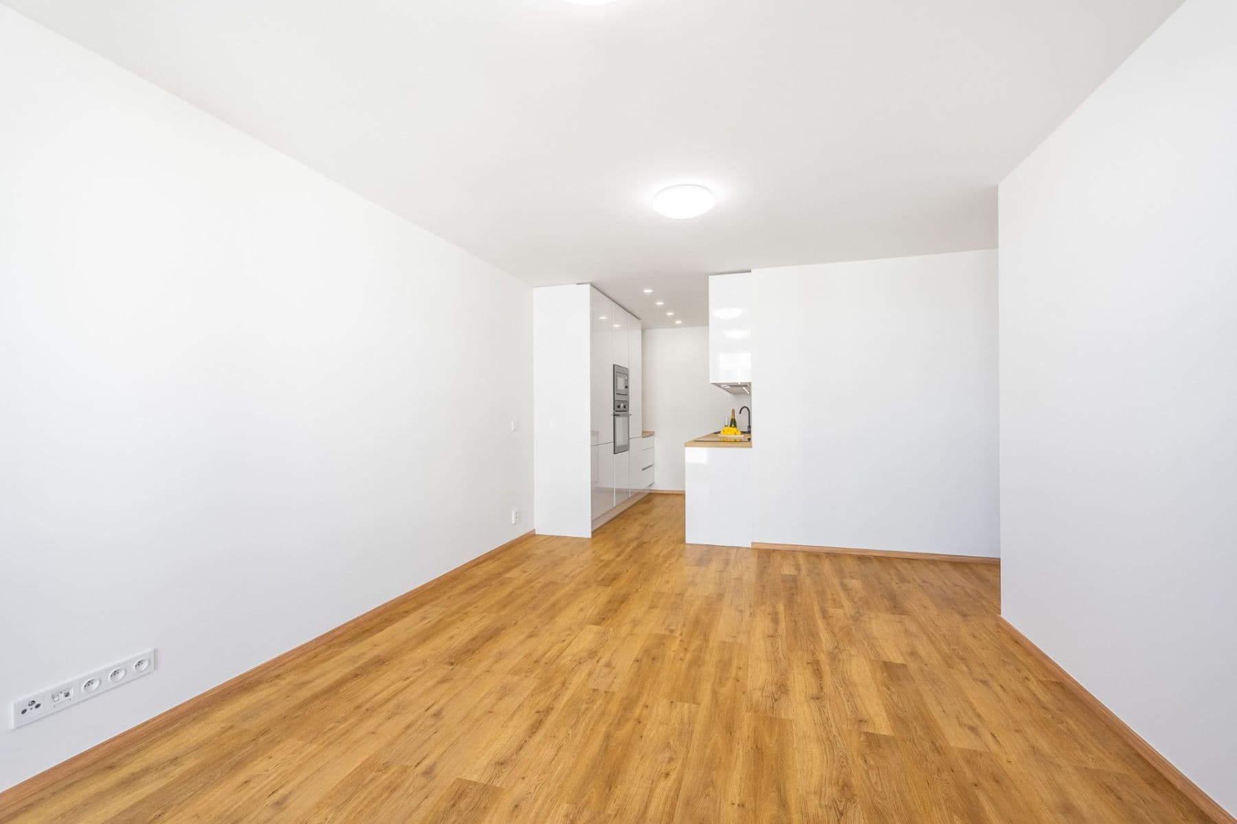 Predaj bytu 3-izbový 68 m², Ke Kateřinkám, Praha, Praha Predaj bytu 3-izbový 68 m², Ke Kateřinkám, Praha, Praha
