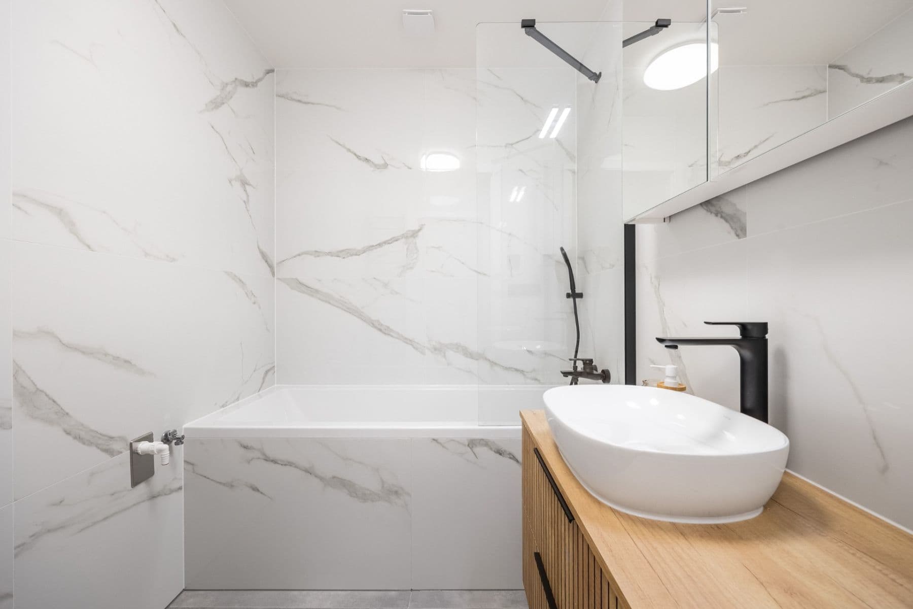 Predaj bytu 3-izbový 68 m², Ke Kateřinkám, Praha, Praha Predaj bytu 3-izbový 68 m², Ke Kateřinkám, Praha, Praha