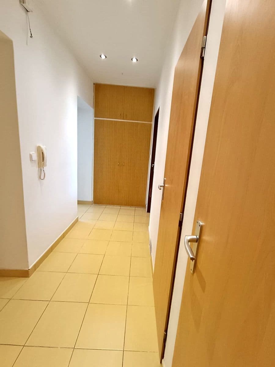 Predaj bytu 3-izbový 74 m², Dolní Čermná, Pardubický kraj Predaj bytu 3-izbový 74 m², Dolní Čermná, Pardubický kraj