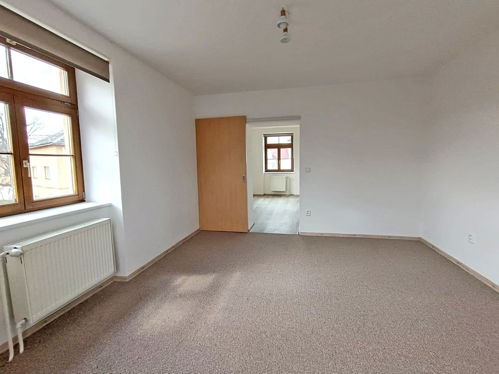 Predaj bytu 3-izbový 74 m², Dolní Čermná, Pardubický kraj Predaj bytu 3-izbový 74 m², Dolní Čermná, Pardubický kraj