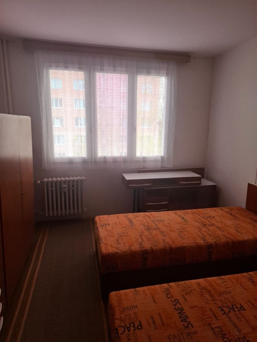 Prenájom bytu 2-izbový 57 m², Pod Vrchem, Plzeň, Plzeňský kraj Prenájom bytu 2-izbový 57 m², Pod Vrchem, Plzeň, Plzeňský kraj