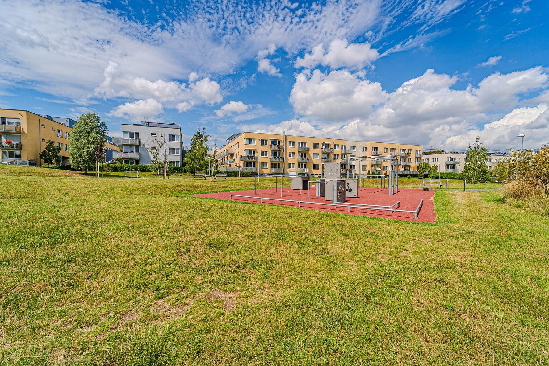 Predaj bytu 2-izbový 51 m², U Hostavického potoka, Praha, Praha Predaj bytu 2-izbový 51 m², U Hostavického potoka, Praha, Praha