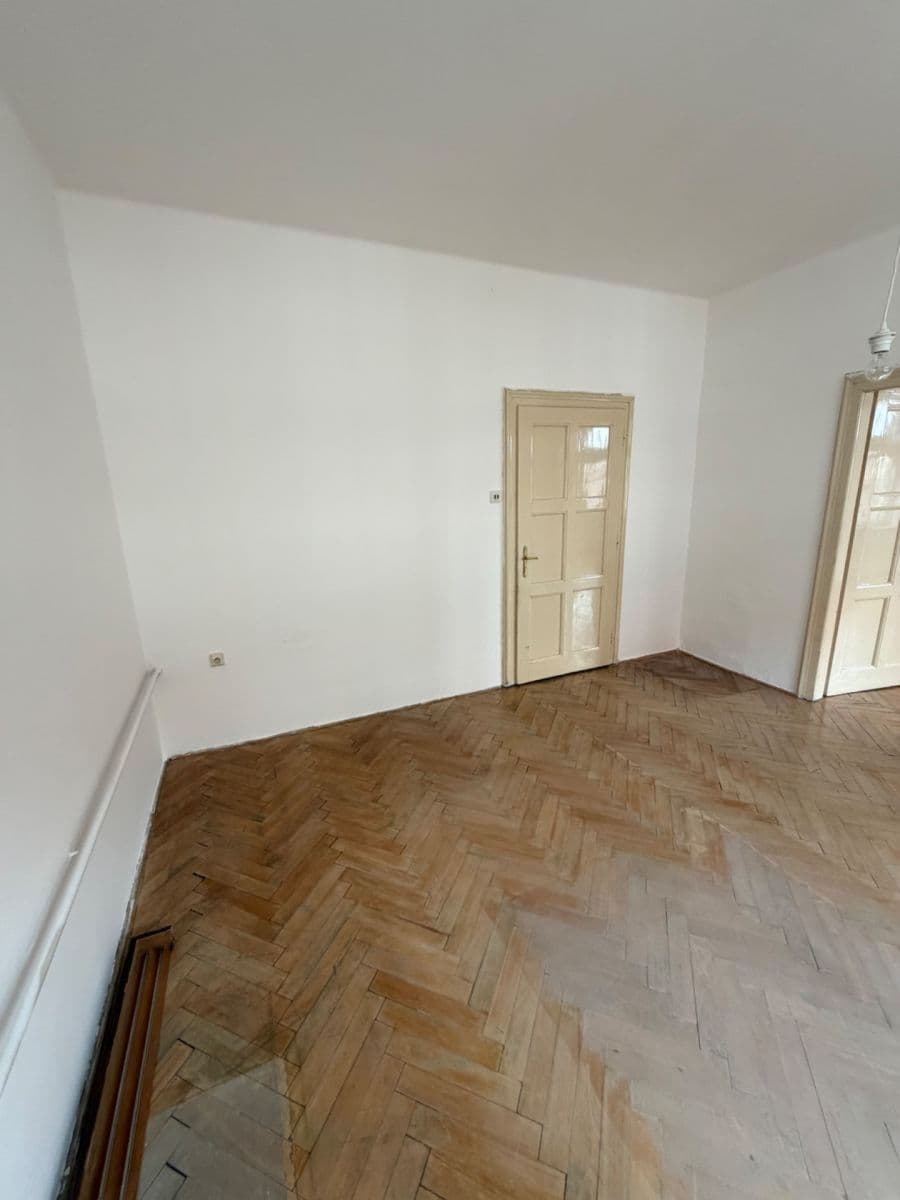 Predaj bytu 3-izbový 79 m², Nádražní, Český Těšín, Moravskoslezský kraj Predaj bytu 3-izbový 79 m², Nádražní, Český Těšín, Moravskoslezský kraj