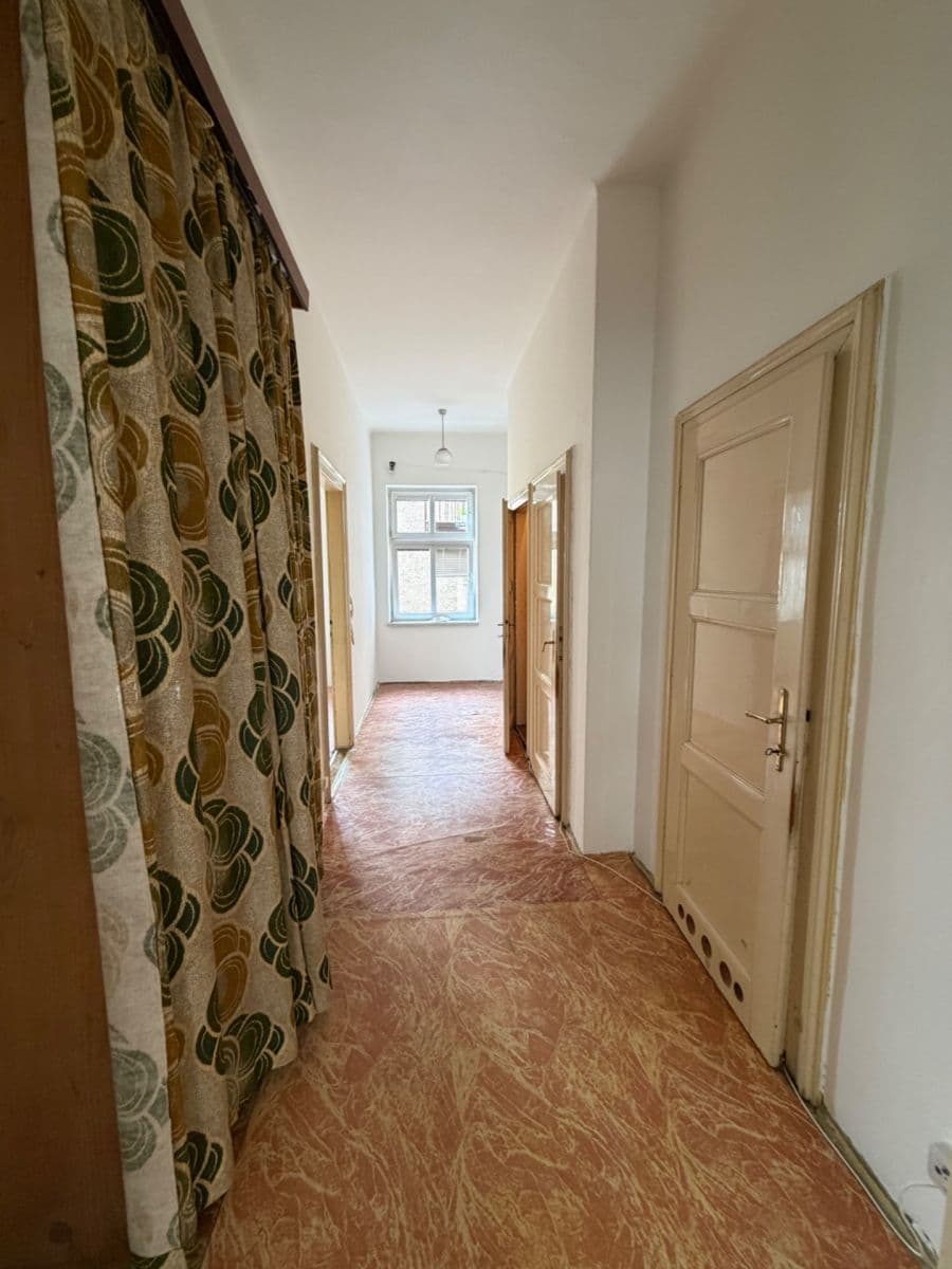 Predaj bytu 3-izbový 79 m², Nádražní, Český Těšín, Moravskoslezský kraj Predaj bytu 3-izbový 79 m², Nádražní, Český Těšín, Moravskoslezský kraj
