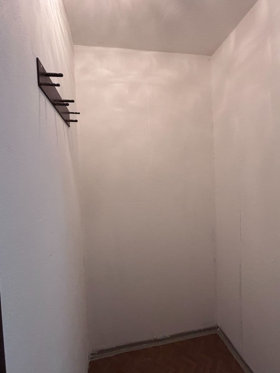 Prenájom bytu 3-izbový 77 m², Novodvorská, Praha, Praha Prenájom bytu 3-izbový 77 m², Novodvorská, Praha, Praha