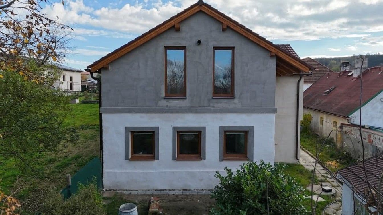 Predaj domu 210 m², pozemek 1.192 m², Albrechtice nad Vltavou, Jihočeský kraj Predaj domu 210 m², pozemek 1.192 m², Albrechtice nad Vltavou, Jihočeský kraj
