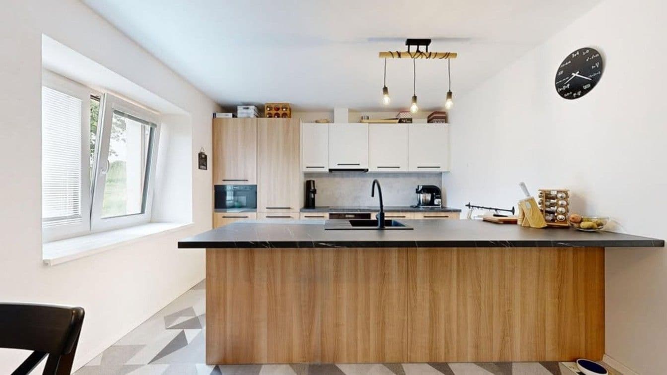 Predaj domu 210 m², pozemek 1.192 m², Albrechtice nad Vltavou, Jihočeský kraj Predaj domu 210 m², pozemek 1.192 m², Albrechtice nad Vltavou, Jihočeský kraj