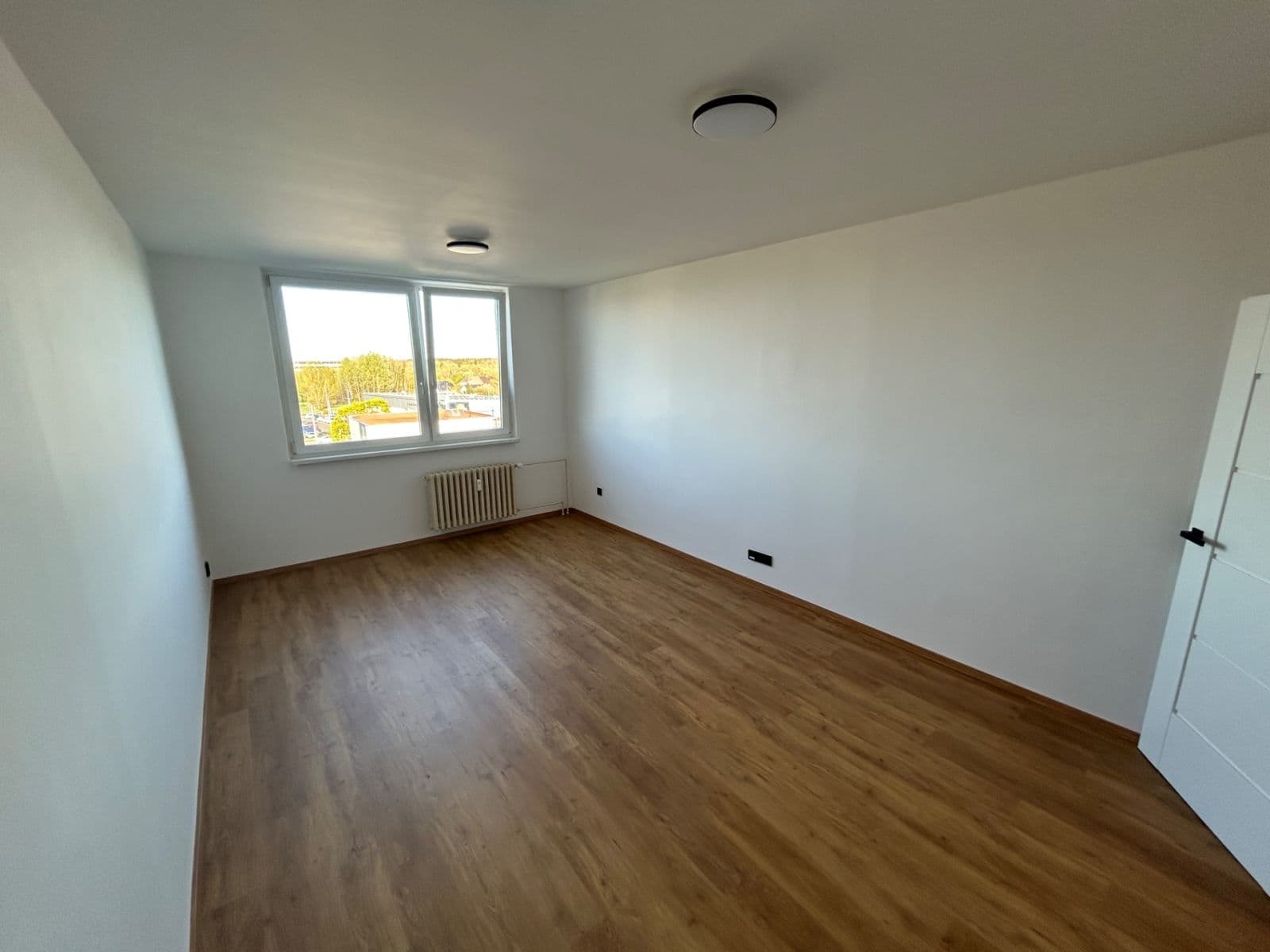 Prenájom bytu 2-izbový 49 m², Milady Horákové, Hradec Králové, Královéhradecký kraj Prenájom bytu 2-izbový 49 m², Milady Horákové, Hradec Králové, Královéhradecký kraj