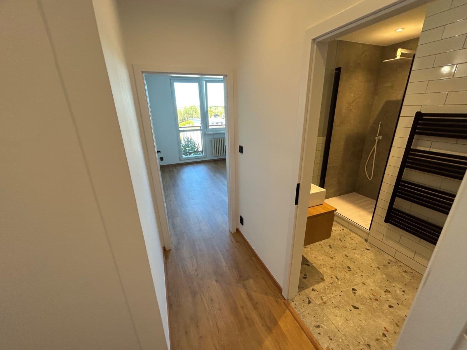 Prenájom bytu 2-izbový 49 m², Milady Horákové, Hradec Králové, Královéhradecký kraj Prenájom bytu 2-izbový 49 m², Milady Horákové, Hradec Králové, Královéhradecký kraj