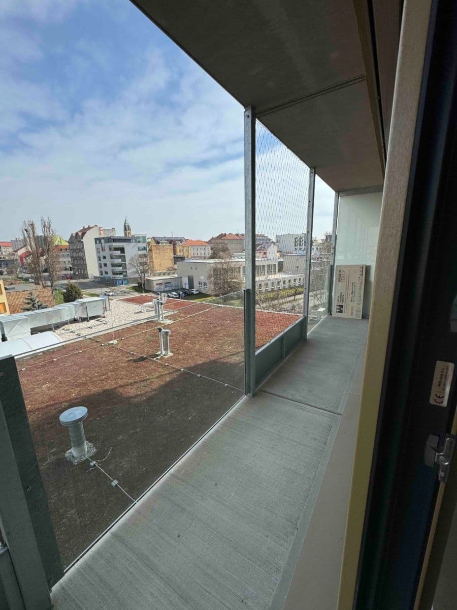 Prenájom bytu 1-izbový 35 m², Zahradní, Plzeň, Plzeňský kraj Prenájom bytu 1-izbový 35 m², Zahradní, Plzeň, Plzeňský kraj